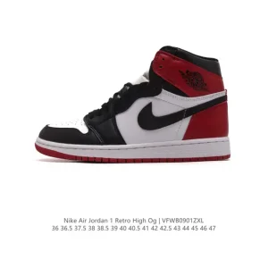 Nike Air Jordan 1 Retro High OG Basketball Shoes