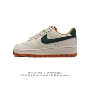 Nike Air Force 1 '07 Low White Leather Sneakers with Air Cushioning