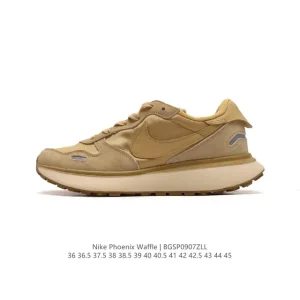 Nike Phoenix Waffle Retro Running Shoes with Thick Sole and Vintage Design