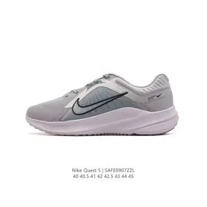 Nike Quest 5 Men's Lightweight Running Shoes with Cushioning