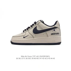 Nike Air Force 1 07 Low White Leather Sneakers with Air Cushion