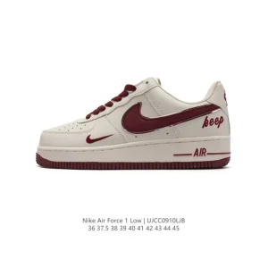 Nike Air Force 1 '07 Low 2024 New Release White Leather Sneakers with Air Cushioning