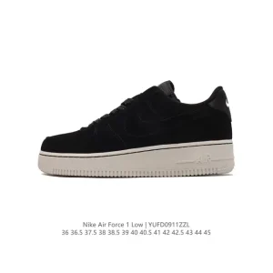 Nike Air Force 1 '07 Low White Leather Sneakers with Air Cushioning
