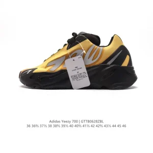 Adidas Yeezy 700 Mnvn Leek Coconut Sneakers Classic Functional Design