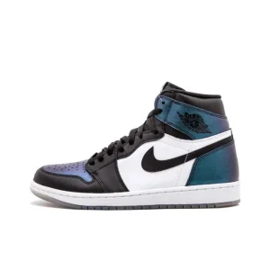 Nike Air Jordan 1 Retro High OG Basketball Shoes