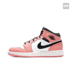 Nike Air Jordan 1 Retro High OG Leather Basketball Shoes