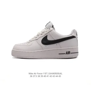 Nike Air Force 1 '07 Low White Leather Casual Sneakers