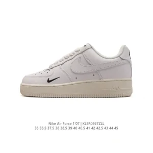 Nike Air Force 1 '07 Low White Leather Sneakers with Air Cushioning