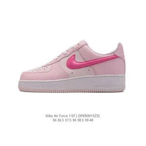 Nike Air Force 1 '07 Low White Leather Sneakers with Air Cushion