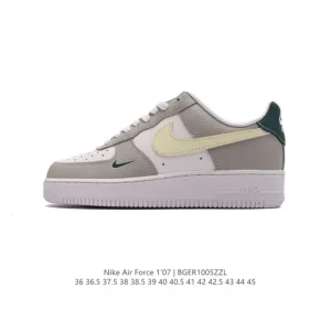 Nike Air Force 1 '07 Low White Leather Sneakers with Air Cushioning