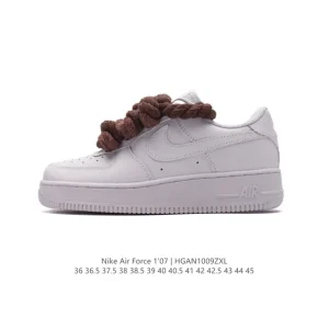 Nike Air Force 1 '07 Low Top Sneakers with Leather Upper and Air Cushioning