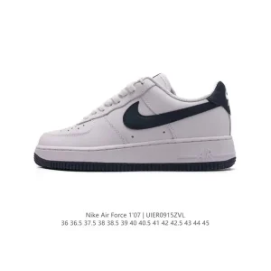 Nike Air Force 1 '07 Low White Leather Sneakers with Air Cushioning