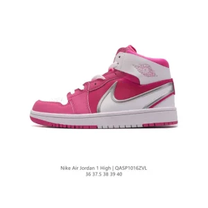 Jordan Air 1 Retro High OG Women's Basketball Shoe