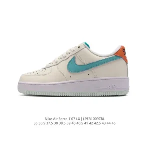 Nike Air Force 1 '07 Low White Leather Sneakers with Air Cushioning