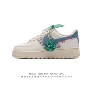 Nike Air Force 1 Low '07 White Leather Sneakers with Air Cushioning