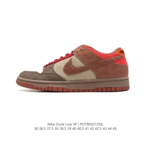 Nike SB Dunk Low Pro Vintage Leather Skateboarding Shoes