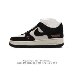 Nike Air Force 1 Low 07 White Leather Sneakers for Men and Women