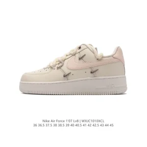 Nike Air Force 1 '07 Low Sneakers with Detachable Straps and Air Cushion Sole