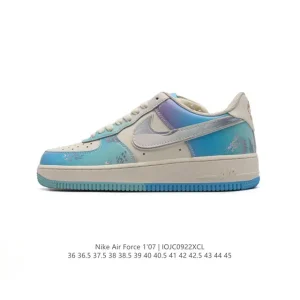 Nike Air Force 1 '07 Low White Leather Sneakers with Air Cushion