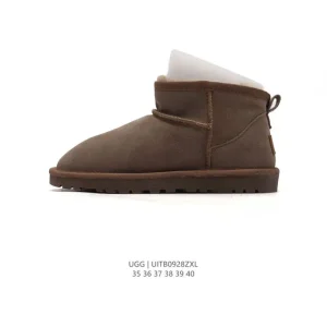 UGG Classic Mini Winter Boots for Women