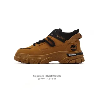 Timberland Classic 6-Inch Waterproof Boots for Men