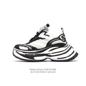 Lightweight Running Shoes for Men and Women 2024 New Fashion Sneakers