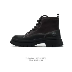 Timberland Classic 6-Inch Premium Boots for Men