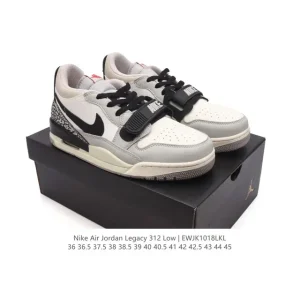Jordan Legacy 312 Low Men's Basketball Shoes - Black White