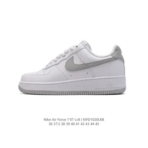 Nike Air Force 1 07 Low White Leather Sneakers with Air Cushioning