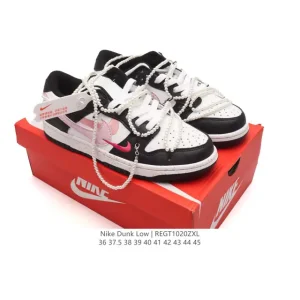 Nike Dunk Low DV0831 Retro Basketball Skate Shoes with Dual Laces and Leather Upper