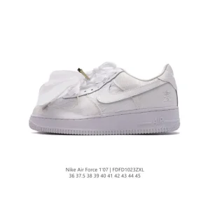 Nike Air Force 1 '07 Low White Leather Casual Sneakers for Men and Women