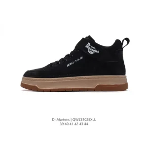 Dr Martens Men's Leather Platform Boots Classic British Style