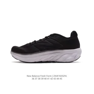 New Balance Fresh Foam Hyperskin Lightweight Running Shoes