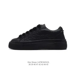 Dior Men's Low-Top Sneakers with Thick Sole and Retro Style