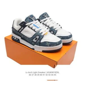 Louis Vuitton Trainer Sneaker Low Top Fashion Luxury Shoes