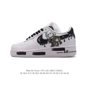 Nike Air Force 1 '07 Low White Leather Low Top Sneakers