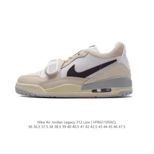 Jordan Legacy 312 Low Men's Basketball Shoes with Air Cushioning and Classic Design