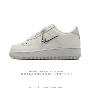 Nike Air Force 1 '07 Low White Leather Sneakers with Air Cushioning