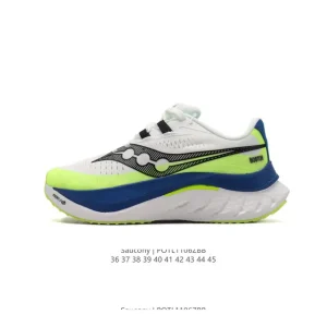 Saucony Triumph 22 Neutral Running Shoe with PWRRUN+ Cushioning