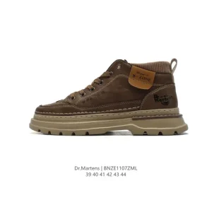 Dr Martens Men's Classic Leather Platform Boots