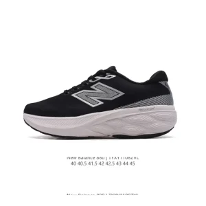New Balance 880 Men's Running Shoes with Cushioning and Thick Sole