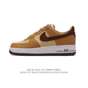 Nike Air Force 1 '07 Low White Leather Sneakers with Air Cushion