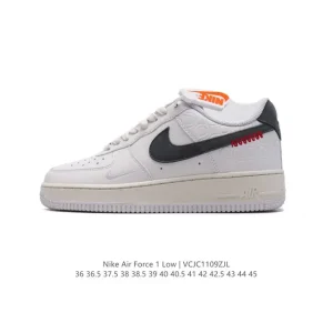 Nike Air Force 1 '07 Low LV Collaboration White Sneakers