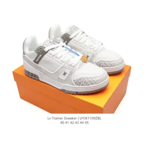 Louis Vuitton Trainer Sneaker Low Top Fashion Luxury Shoes