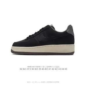 Nike Air Force 1 '07 Low White Leather Sneakers with Air Cushioning