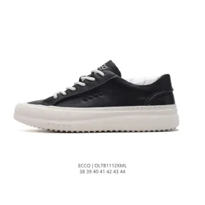 ECCO Men's Casual Leather Sneakers - Stylish & Comfortable Lifestyle Shoes