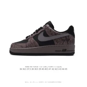 Nike Air Force 1 '07 Low White Leather Casual Sneakers for Men and Women