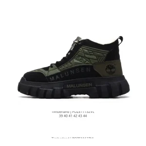 Timberland Classic 6-Inch Premium Waterproof Boots for Men