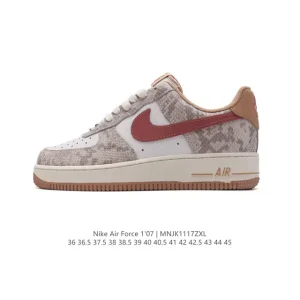Nike Air Force 1 '07 Low White Leather Sneakers with Honeycomb Air Cushion