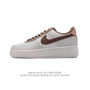 Nike Air Force 1 '07 Low White Leather Casual Sneakers with Air Cushion